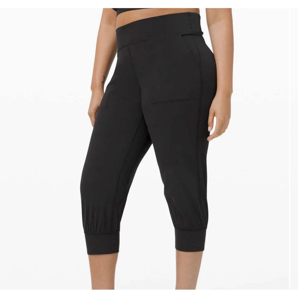 Lululemon Align Jogger Black Crop Size 4 Women Black 23